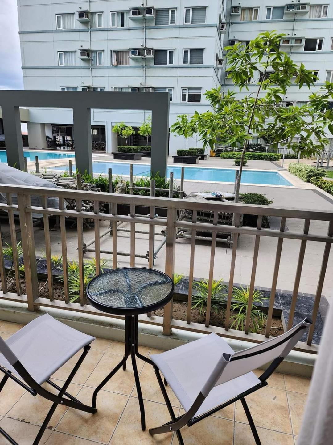 Avida Tower Free Airport Pick Up For 3 Nights Stay Or More Davao Bilik gambar